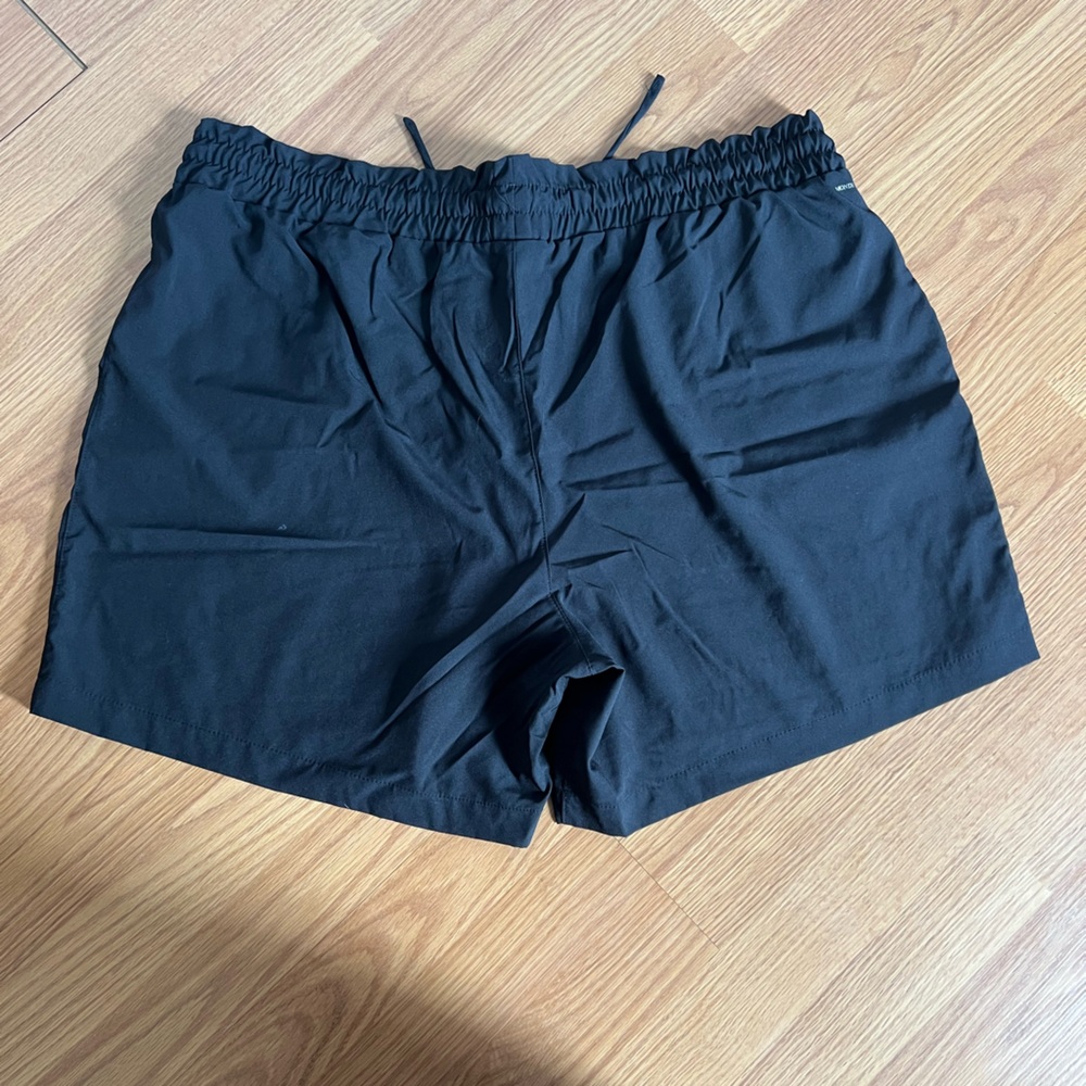 Mondetta Black Women's Shorts - Picture 3 of 4